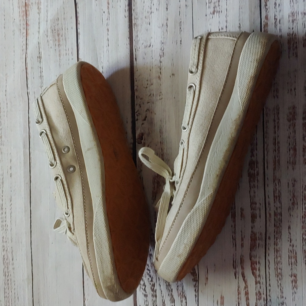 L.L. BEAN CANVAS DECK SHOES - Picture 6 of 9